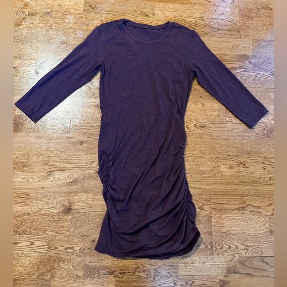 lululemon athletica Dresses & Skirts - Lululemon🍋 Anytime Dress Heathered Bordeaux Drama
Size 2